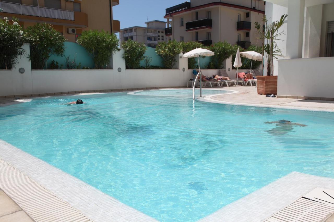 Hotel Gran Venere Beach 3 Superior Bibione Exteriér fotografie